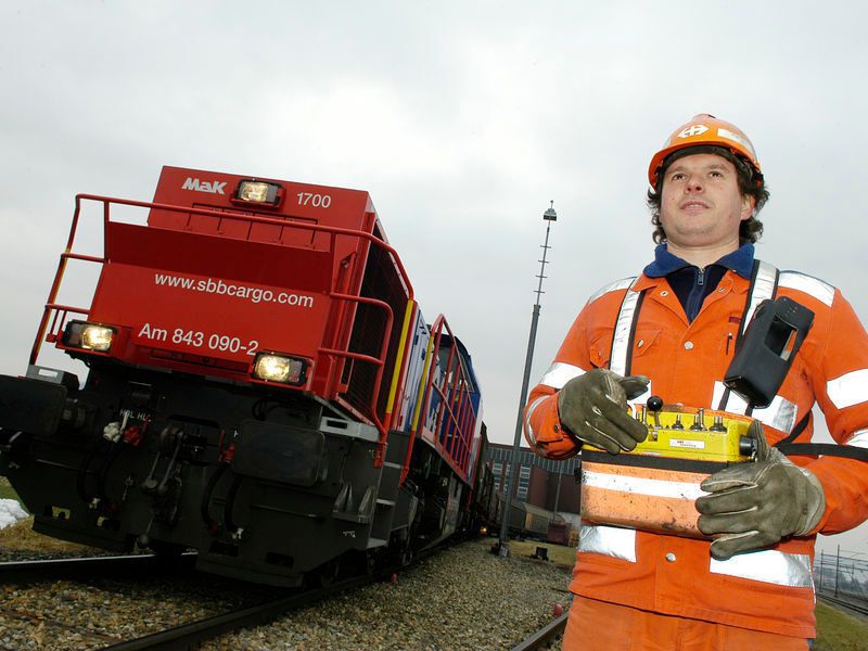 Aktuell wird von Bosch am assistierten Rangieren geforscht. (Bosch)