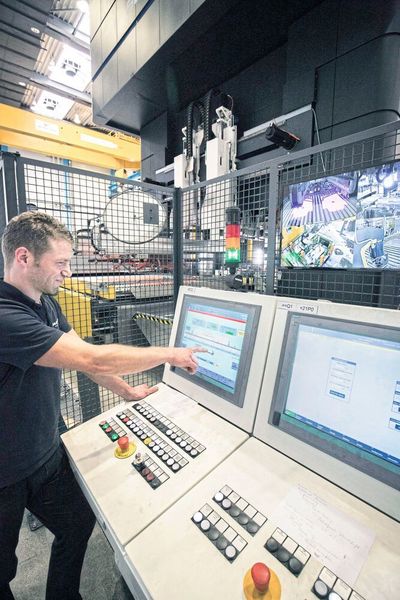 Im Hot Stamping Tech-Center in Göppingen führt Schuler derzeit einen Feldversuch zum Thema Condition Monitoring durch. (MICHAEL STEINERT FOTOGRAFIE)