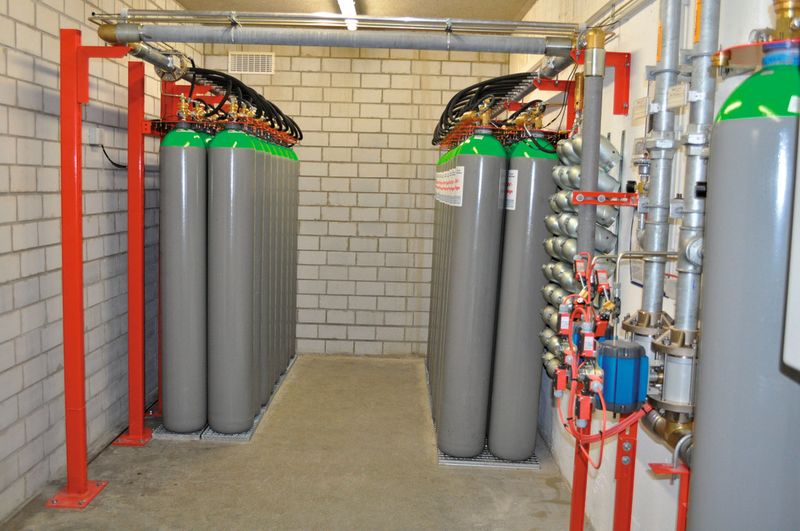 Innovativer Brandschutz: Die Gaslöschanlage mit speziellem Feuermeldesystem zum Schutz der Montagepuffer-Lagersysteme wie der darin vorgehaltenen Teile. (Bild: Kardex Remstar)