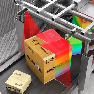 Der Gocator 2490 3D-Smart-Sensor eignet sich für Anwendungen in Verpackung & Logistik sowie Anwendungen, die einen weiten Messbereich benötigen.