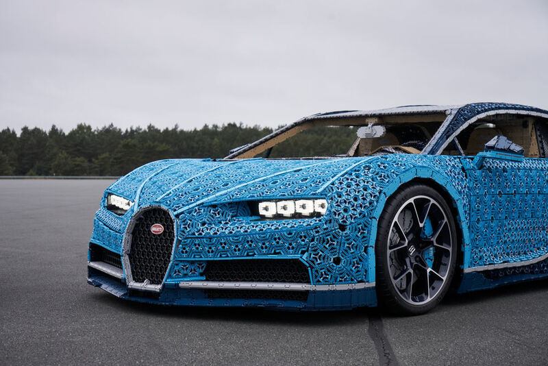 Über 1 Million Lego Technic Teile, 13.438 Arbeitsstunden, 5,3 PS, 92 Nm und Spitzengeschwindigkeit von kanpp 20 km/h: Der Bugatti Chiron als Original-Lego-Modell. (Lego)