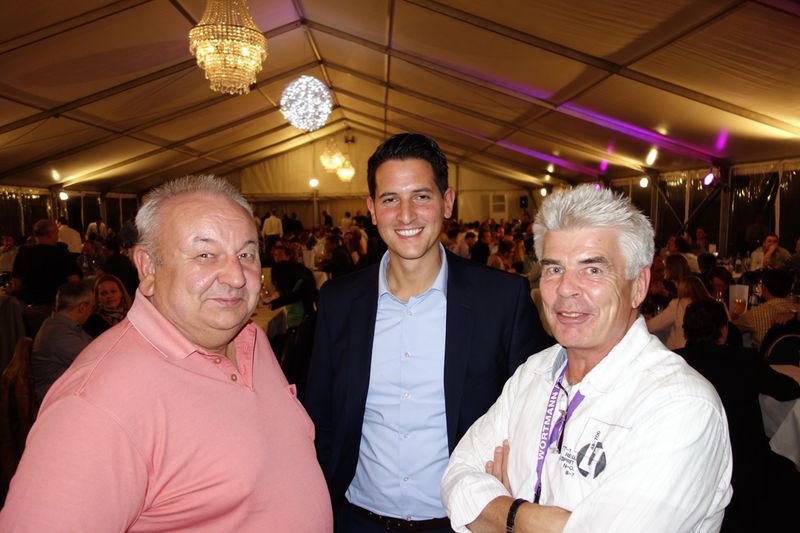 (v. l.) Rolf Klostermann, Mediadeal Lübbecke, mit Carim Moursi und Uwe Horstmann, Wortmann (Bild: IT-BUSINESS)