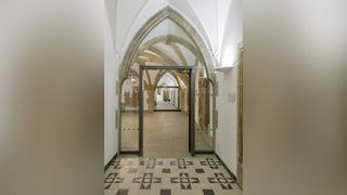 Neue Brand- und Rauchschutztüren im Neuen Rathaus München. (Bild: Werkbild HOBA)