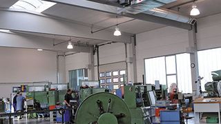 Mit dem neuen dezentralen Hallenheizsystem TR-BW von LK-Metallwaren lässt sich ein Anlagenwirkungsgrad von mehr als 106% erreichen. Bild: LK-Metallwaren (Archiv: Vogel Business Media)