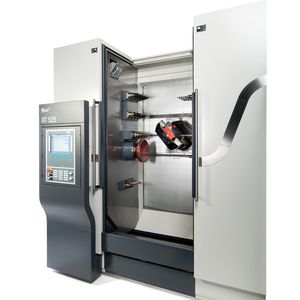 Transferzentren sind Sondermaschinen, die mit Mehrspindligkeit eine hohe Produktivität und mit der verfahrbaren Vorrichtung Flexibilität bieten.