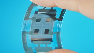 Organische Photodioden sind besonders leicht und zudem preiswert in der Fertigung. Sie lassen sich ganz nach Kundenwunsch fertigen. (Foto: Fraunhofer COMEDD)