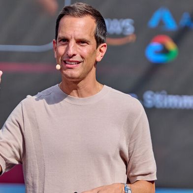 Telekom-CEO Rodrigo Diehl sieht für die Etablierung von KI-Agenten die Kultur als entscheidend an: hohe Ambitionen, Vertrauen, schnelle Entscheidungen und Mut zu Fehlern.  (Bild: Deutsche Telekom / Robert Dieth)