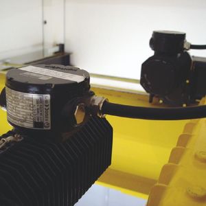 Bild 3: Fahrmotoren sind außer dem Hebezeug ebenso Bestandteile der SWF-Krankits wie Kopfträger, elektrische Steuerungen und viele weitere Komponenten. Bild: SWF Krantechnik