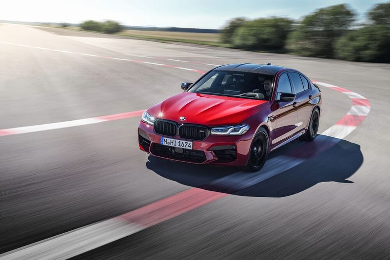 BMW hat den M5 und den M5 Competition neu aufgelegt. (Bild: BMW)