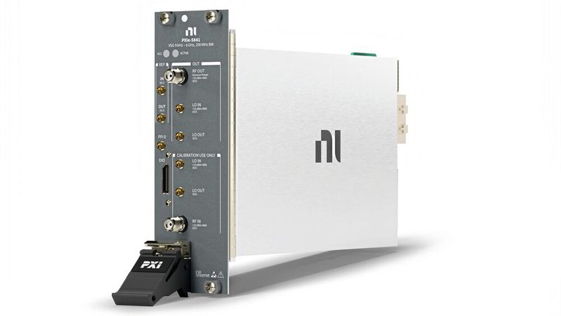 Vektor-Signal-Transceiver: Der NI PXIe 5841 bietet einen Frequenzbereich von 9 kHz bis 6 GHz und deckt damit nicht nur die klassischen ISM-Bänder ab.(Bild:  Emerson NI)