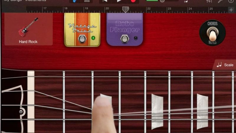 Mit Garageband lassen sich ab sofort bis zu 32 Spuren für die Songerstellung nutzen. (Bild: Apple)