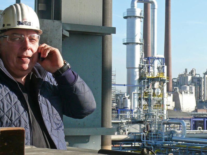 Hans-Georg Linsner, MSR- und Automatisierungsexperte bei Cognis „Turbinenradzähler werden durch einen Flüssigkeitsschwall, wie er gelegentlich auftritt, zerstört.“  (Bild: Flexim)