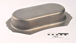 Bauteil aus Titan, das am Austrian Institute of Technology (AIT) in Ranshofen mit einer ganz Neuen Art der Umformung hergestellt wurde. Lesen Sie hier, welche wirtschaftlichen und technischen Vorteile für Titanbauteile sich so für die Zukunft ergeben können ... (Bild: AIT / Joh. Zinner)