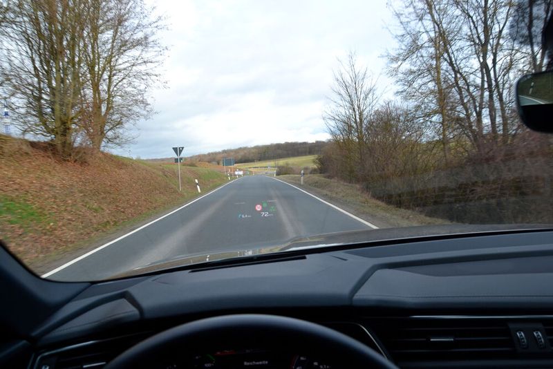 Diese liegt zwar rund 20 Kilometer vom Wohnort entfernt, macht aber nichts, schließlich wollten wir den E-Tron sowieso ausgiebig testerfahren. (Bild: Michel/»kfz-betrieb«)