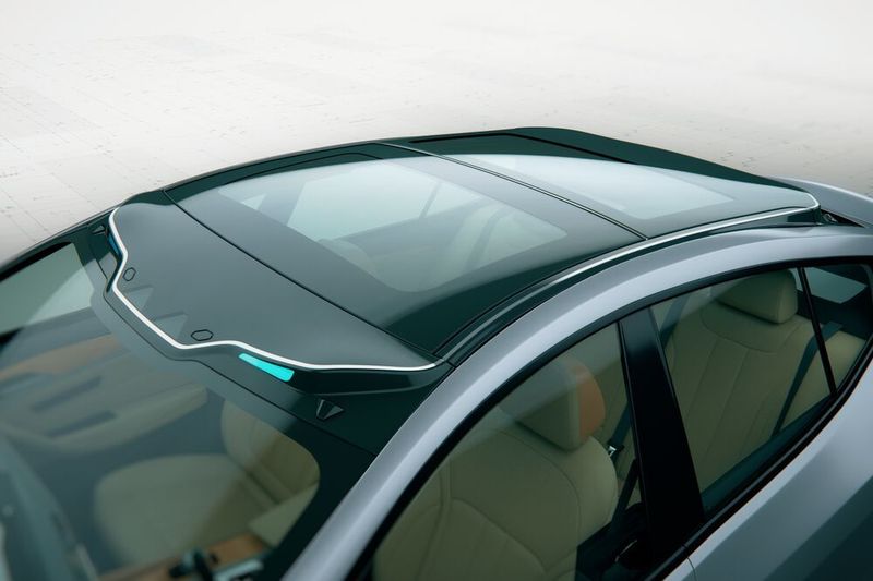 In Webastos „Roof Sensor Module“ soll Technik für automatisiertes Fahren ästhetisch in ein Dach integriert werden.  (Webasto)
