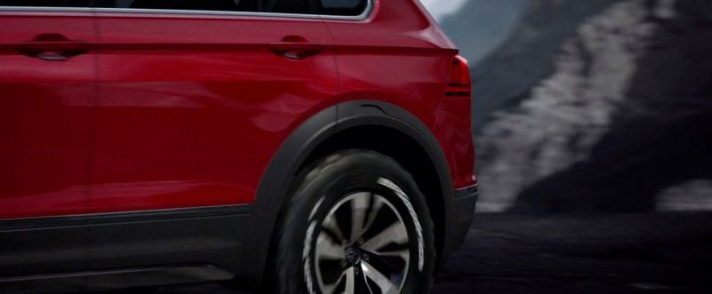 Der Tiguan GTE Active Concept: Das auf der NAIAS in Detroit vorgestellte Hybrid-SUV hat 235 kW Systemleistung und eine elektrische Kardanwelle.  (Volkswagen AG)