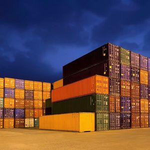 Aktuell wächst der Welthandel nur langsam. Exporteure müssen sich deshalb auf mehr Insolvenzen bei ihren Kunden gefasst machen.