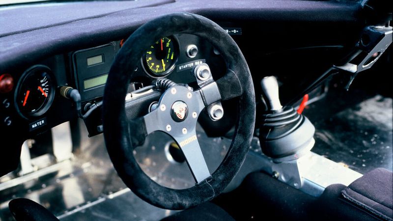 Lenkrad des 962 im Jahr 1986. (Porsche)