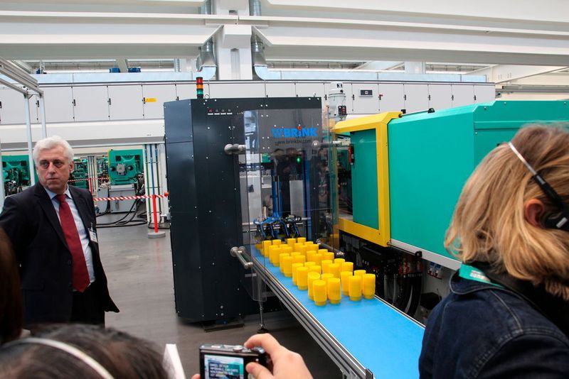 Impressionen von den Technologie-Tagen 2016 bei Arburg in Loßburg...mit allen Stars!! Bleiben sie dran...Durchklicken lohnt sich! (Königsreuther)