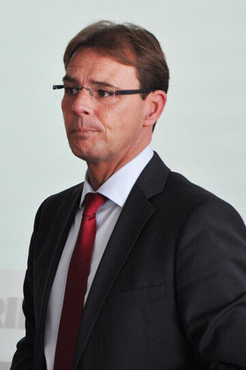 Thomas Mracek vom Skoda-Zentrum Essen (Gottfried Schultz) trug zum Thema „Kundennähe im Großunternehmen“ vor.  (Foto: Baeuchle)