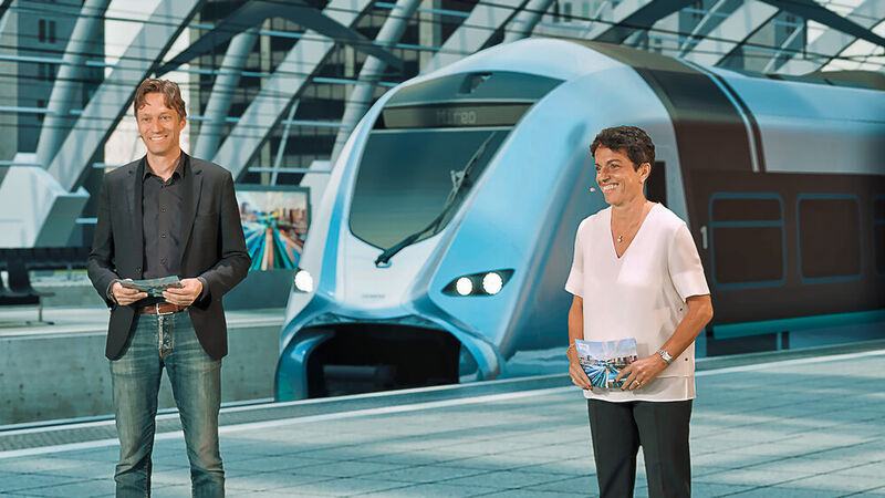 Hybrid Show für Medien und Mitarbeiter: Die CEOs Sabrina Soussan und Michael Peter präsentieren die neue Siemens Mobility Vision „Moving beyond.“  (hl-studios)