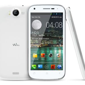 Das Wiko Cink Peax 2 wigt lediglich 124 Gramm.