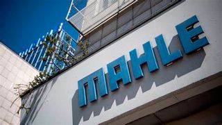 Der Automobilzulieferer Mahle muss Umsatzrückgänge verkraften. Und die Abkehr vom Verbrennungsmotor verlangt Strategieanpassungen, denen bereits zwei Werke zum Opfer gefallen sind. Dennoch glauben die Mahle-Entscheider, dass man gut über die Runden kommt. (Bild: Mahle)