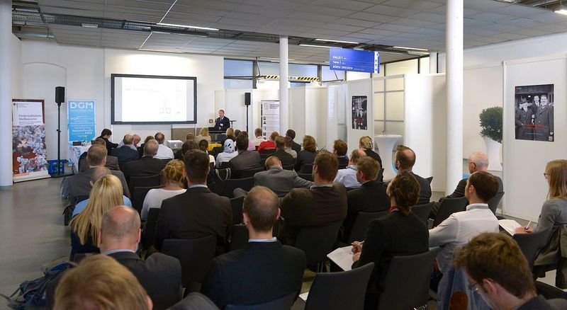 Eindrücke von der Werkstoffwoche Dresden 2015. (Bild: Werkstoffwoche Dresden)