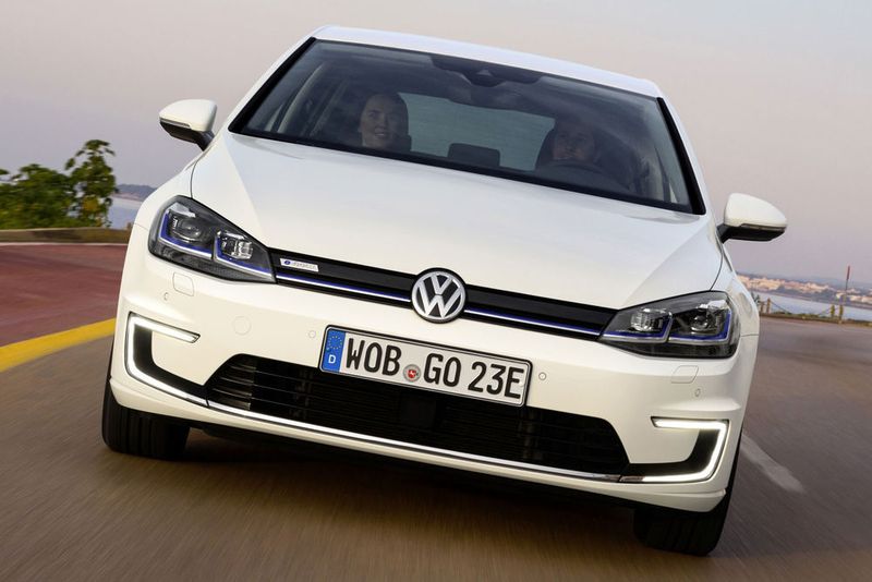 VW hat den E-Golf geliftet. (VW)