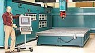 Der Zwei-Achs-Fräskopf der Portalfräsmaschine ist mit einer 15-kW-Frässpindel ausgerüstet. Bild: Westphal (Archiv: Vogel Business Media)
