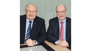 Der ZDK und die BDK wollen im engen Schulterschluss dem Kfz-Gewerbe im anstehenden Digitalisierungsprozess zur Seite stehen, betonen ZDK-Präsident Jörg Karpinski (li.) und BDK-Geschäftsführer Dr. Hermann Frohnhaus. (Bild: Lulei)
