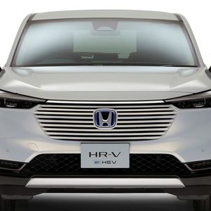 Auffällig ist der mächtige Kühlergrill des HR-V, Jahrgang 2021.(Bild:  Honda)