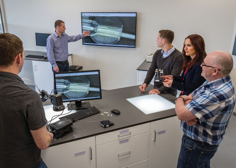 Im Customer Solution Center arbeitet das Team von Teleflex Medical OEM eng mit Kunden zusammen, um fertigungsgerechte Designs zu realisieren. (Teleflex Medical OEM)