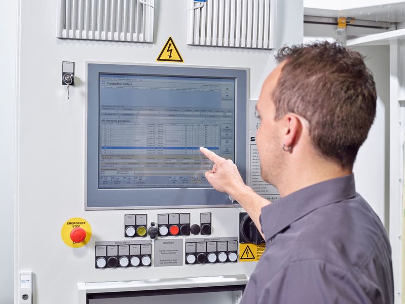 Durch den höheren Automatisierungsgrad, den der Load Master Assist bietet, soll sich die Investition auch für Industriezweige lohnen, in denen es auf eine besonders effiziente Produktion ankommt. (Schuler)