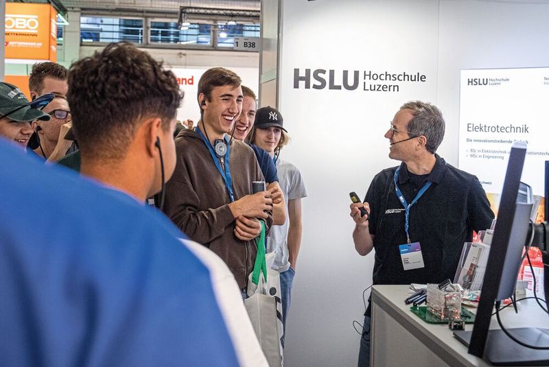 Die nach sieben Jahre Pause neu lancierte ineltec in Zürich war mit 162 Anbietern und 6803 Fachbesuchern aus der ganzen Schweiz für den Veranstalter MCH Group ein grosser Erfolg. (Bild: MCH Group)