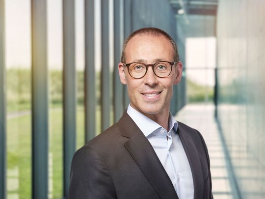 Jonas Eckhardt ist Partner bei der Unternehmensberatung Falkensteg. Mit seinem Team hat er die Insolvenzen in Deutschland im Jahr 2022 analysiert.(Bild:  Wichert Photography)