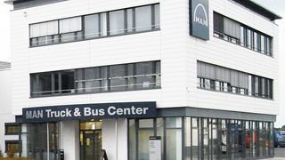 Das bisherige Vermietdepot in Köln-Rodenkirchen wurde aufgelöst und in das MAN Truck & Bus Center Frechen integriert. (Bild: MAN)