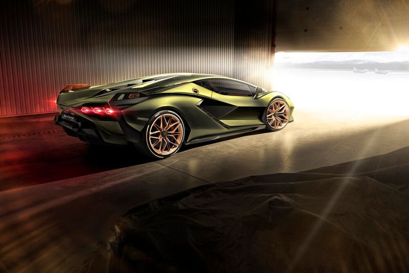 Statt einer Lithium-Ionen-Batterie ist im Sián ein Superkondensator für die Stromversorgung zuständig. (Lamborghini )
