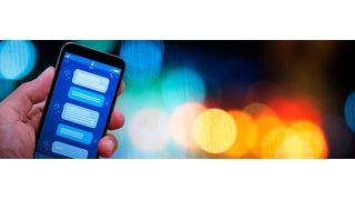 Über den Facebook-Messenger sowie die Messenger-Apps Telegram und Notify können saarländische Bürger ihre Fragen zur Coronakrise rund um die Uhr stellen (everythingpossible – stock.adobe.com)