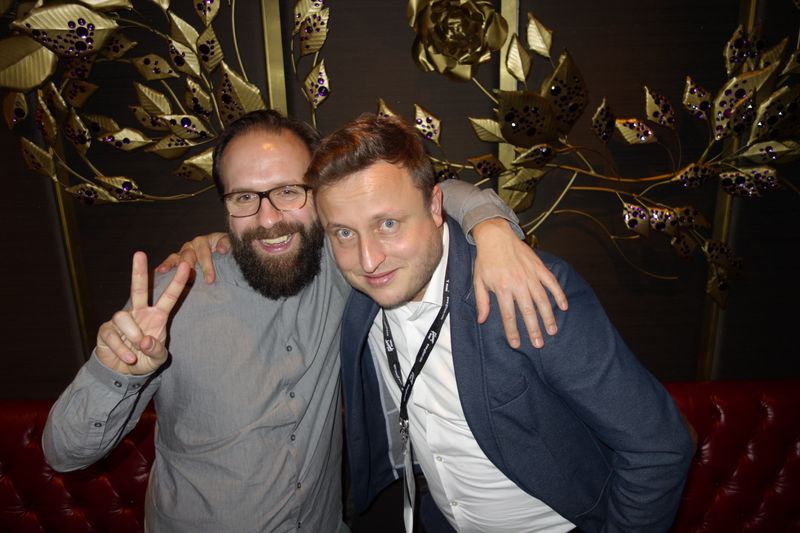 (l.) Marco Göring und Matthias Neubauer, ebay, sind super drauf. (Bild: IT-BUSINESS)