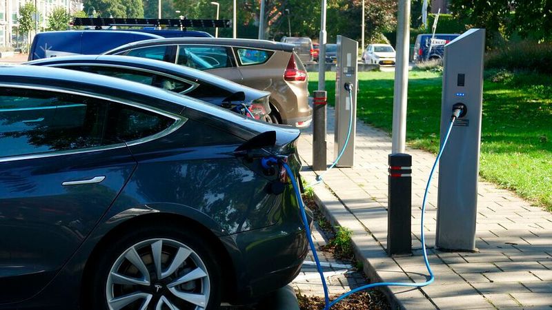 Die „Worldline EV Charging Payments Suite“ steht ab sofort Ladeinfrastrukturbetreibern und Fahrern von E-Autos europaweit zur Verfügung.(Bild:  frei lizenziert /  Pixabay)