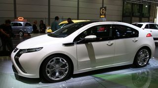 Wissenschaftler der Technischen Universität München (TUM) herausgefunden, mit welchen Tricks es möglich ist, Kupfer durch Aluminium zu ersetzen.  (Bild: pixelio.de/Daniel Litzinger)