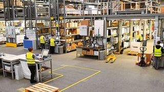 Ein umfassendes SAP-EWM-Template stellt den Roll-out auf sämtliche nationale und internationale Standorte bei der Rehau-Gruppe sicher. (Bild: IGZ)