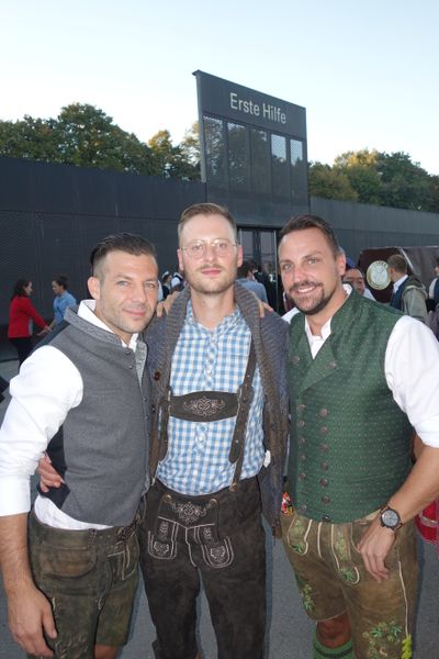 Erste Hilfe in Sachen Mode brauchen diese feschen Jungs nie! (v. l.) Waldemar Bergstreiser, Kaspersky, Melvin Schröder, Nuvias, Matthias Nefzger, Kaspersky. (Bild: IT-BUSINESS)