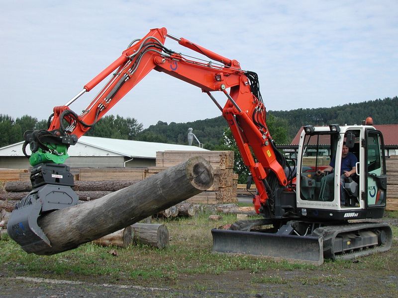 Problemfall ungleiche Lastverteilung, hier bleibt oft der belastete Antrieb stehen. (Bild: Wessel-Hydraulik/HKS Dreh-Antriebe GmbH)