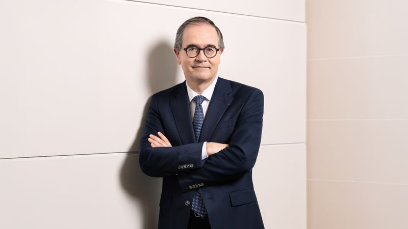 Renault-Chef François Provost will an seinem im Frühjahr vorgestellten Fünfjahresplan „Futuready“ festhalten. Die aktuelle Halbjahresbilanz bestätigt seinen Kurs.(Bild:  Renault)