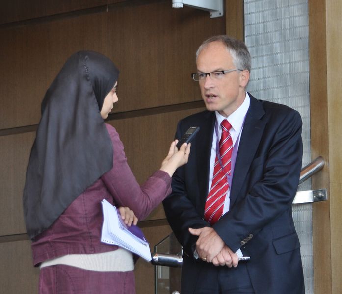 Martin Schöpe vom Bundesumweltministerium ist einer der Befürworter des Wüstenstromprojektes . (Bild: Isenburg)