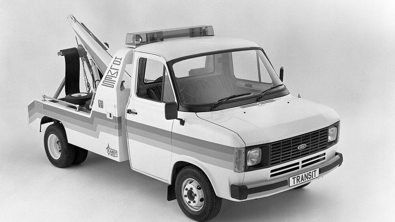 Oder auch einen praktischen Abschleppwagen. (Bild: Ford)