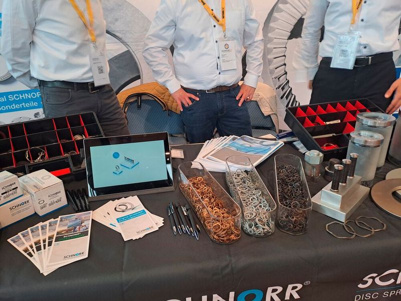 Ohne richtiges C-Teil-Management läuft in der ferigenden Industrie nichts. (Bild: Alexander Stark)