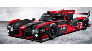 Der grundlegend neu konstruierte LMP1 verfügt über eine komplett überarbeitete Aerodynamik und besitzt ein geändertes Hybridsystem. (Foto: Audi)